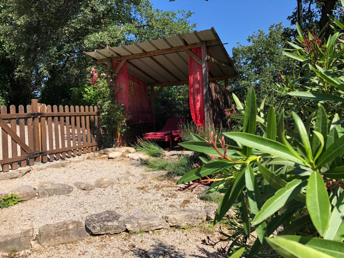 La Bastide De Mauragne - Gite Les Iris Apt Eksteriør billede