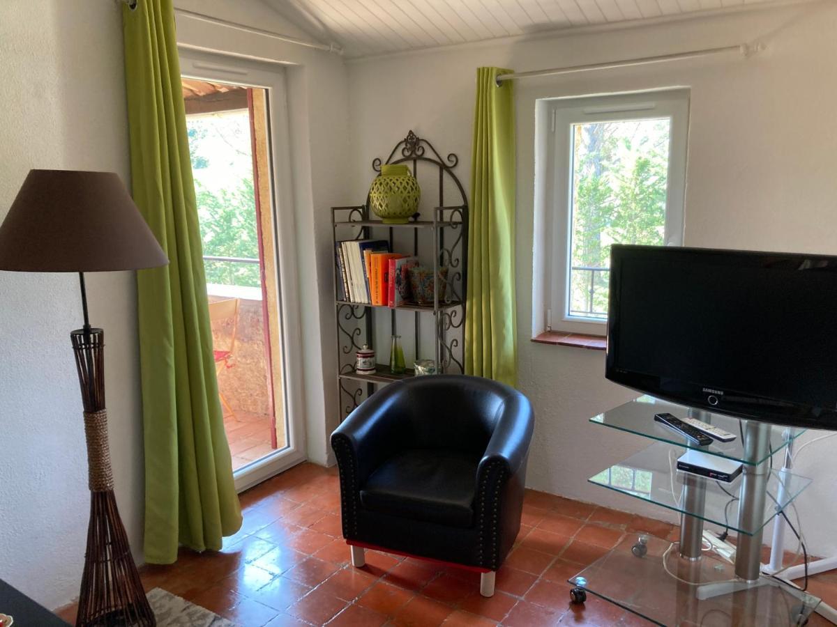 La Bastide De Mauragne - Gite Les Iris Apt Eksteriør billede